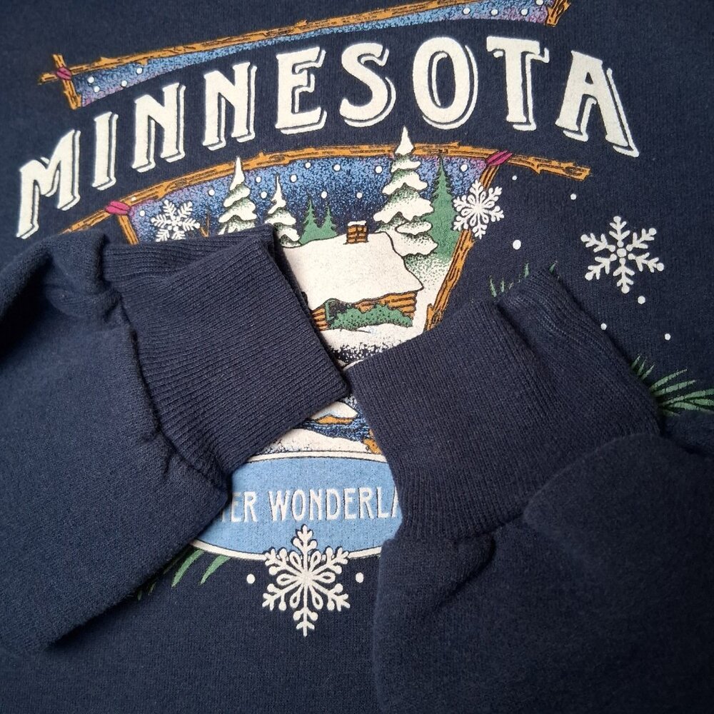 Vintage Minnesota Sweatshirt Large Winter Wonderland Snow Cabin Nature Crewneck - Picture 10 of 13